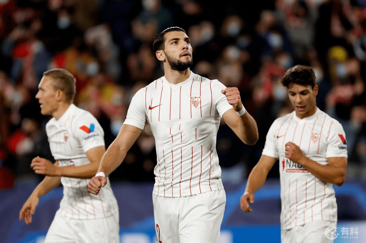 乐鱼体育-关于风云突变！塞维利亚赛前临场应变；欧联版图或变；更衣室稳定；训练强度明显提升的信息