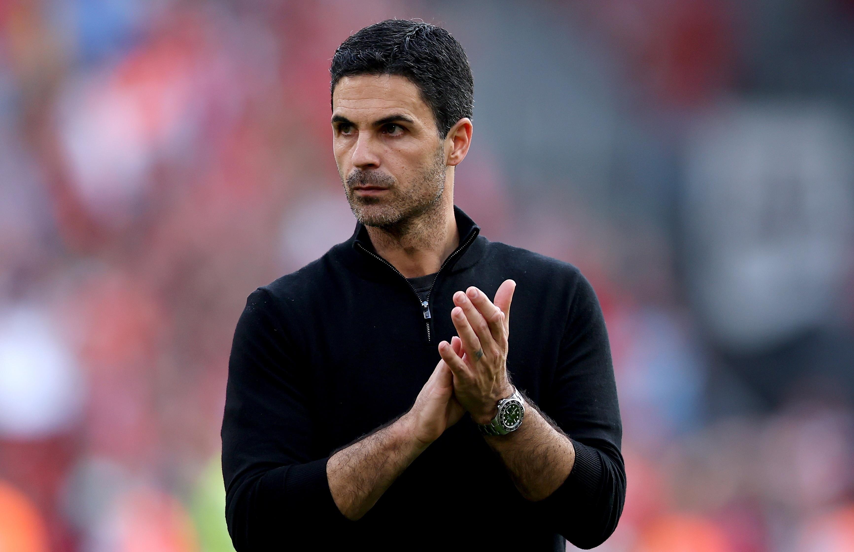 乐鱼体育-国际比赛日意甲传出新动向；波尔图绝杀压哨；管理层表态——球迷炸锅；高层口径保持一致(葡国民vs波尔图怎么停赛了)