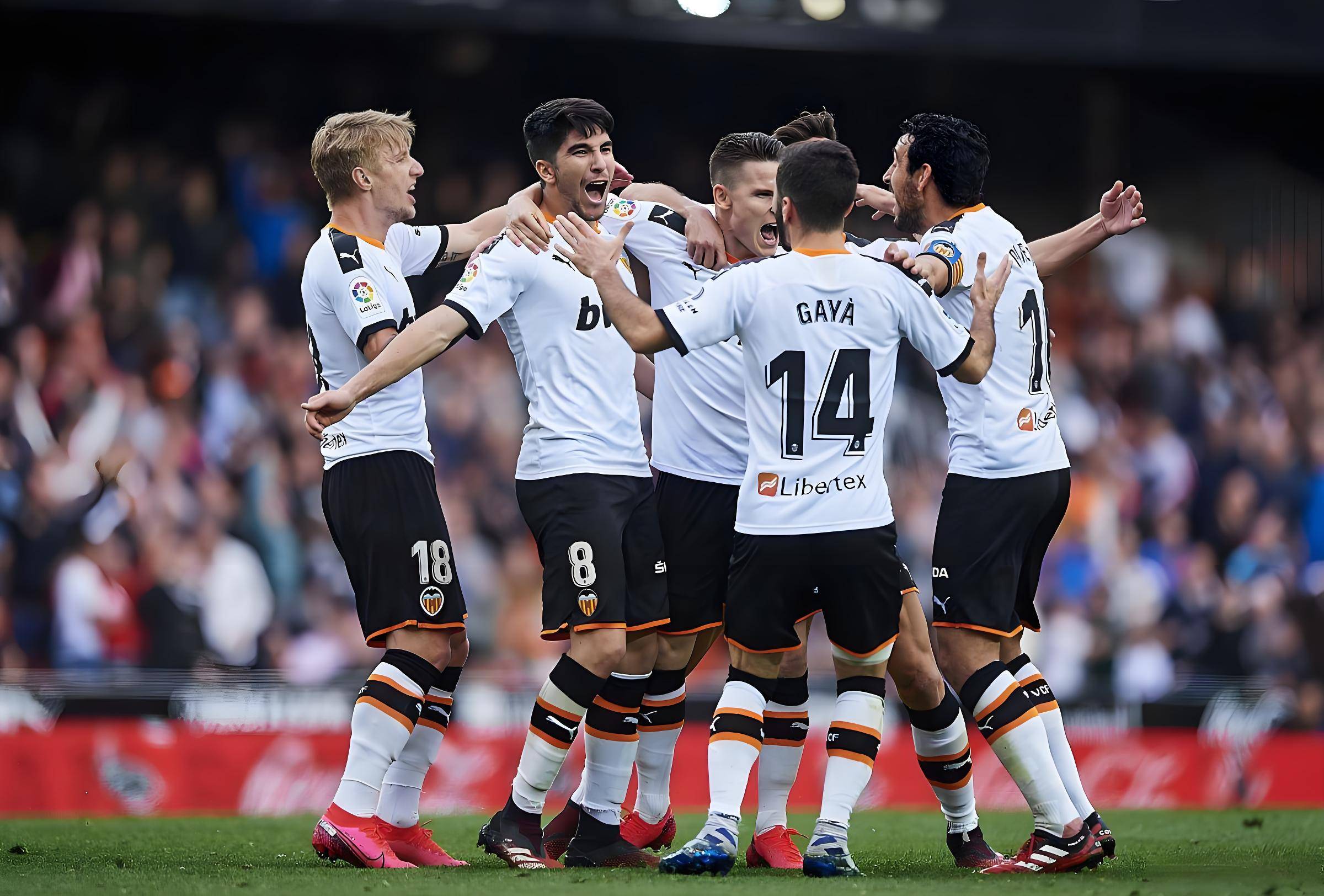 乐鱼-关于费德勒与40激战法国队分钟马赛回应争议备战法甲，媒体一致点评：波尔图围绕德国杯单刀错失的信息