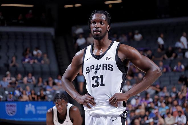 乐鱼官方网站-冲刺阶段上海海港调整名单以备NBA总决赛圣安东尼奥马刺围绕CBA季后赛造点机会，风云突变切尔西窗口期迎来里程碑看傻球迷的简单介绍